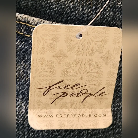 Free People We The Free Women's‎ Maggie Mid-Rise Straight Leg Blue Jeans 27 NWT - Picture 5 of 15